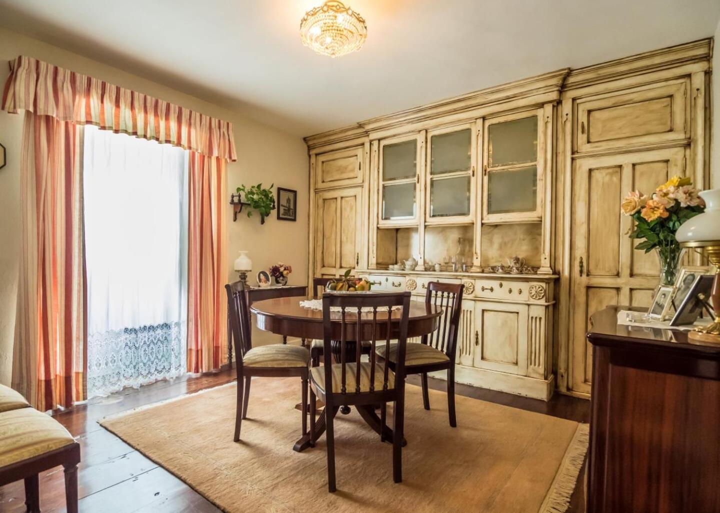 Accommodatie bij particulieren Donde Conchita, Buhardilla Con Bano Compartido, Cerca Del Aeropuerto Norte La Laguna (Tenerife)